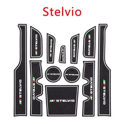 Sous-Verres et Protection Pour Alfa Romeo Stelvio Noir/Rouge - ConfortVoiture.fr