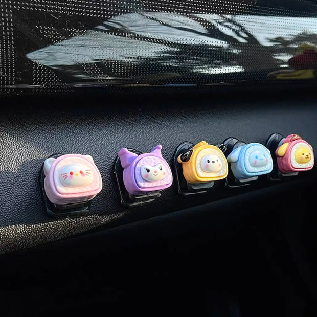 Lot D'Accessoires Voiture Anime (Set De 5) - ConfortVoiture.fr