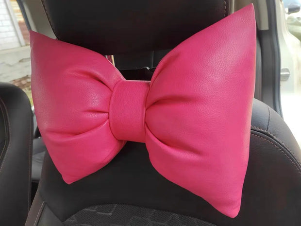 Coussin Appui-Tête Forme Noeud Couleur Rose Hot Barbie - ConfortVoiture.fr