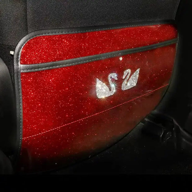 Tapis Anti-Kick Pour Siège Auto Arrière Rouge Avec Cygne - ConfortVoiture.fr