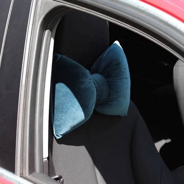 Coussin Appuie-Tête Voiture Velours Soyeux Forme De Noeud - ConfortVoiture.fr