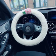 Housse De Volant Fourrure Blanche Parfaite Pour L'Hiver - ConfortVoiture.fr