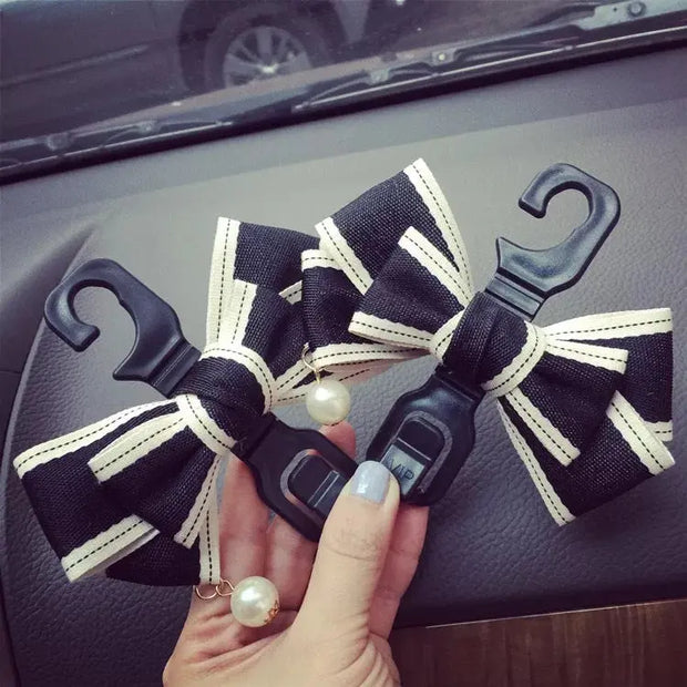 Crochet De Siège Auto Pour Enfant Avec Nœud Décoratif - ConfortVoiture.fr