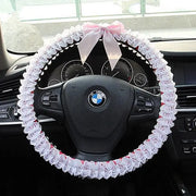 Housse De Volant Dentelle Avec Nœud Rouge Et Blanc - ConfortVoiture.fr