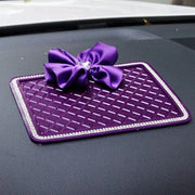 Tapis Antidérapant Pour Tableau De Bord Voiture Violet - ConfortVoiture.fr