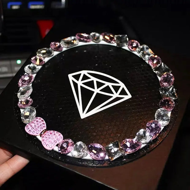 Tapis Antidérapant Pour Tableau De Bord Avec Strass - ConfortVoiture.fr